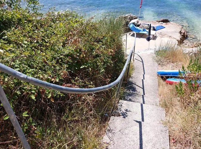 Denis Apartment Stara Baska