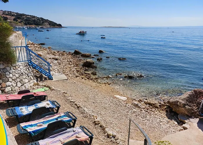 Denis Apartment Stara Baska