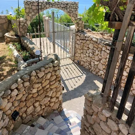 Appartamento Denis Stara Baška