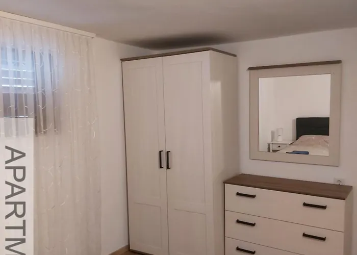 Denis Апартаменты *