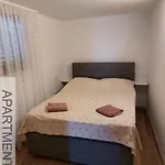 Denis شقة Stara Baška